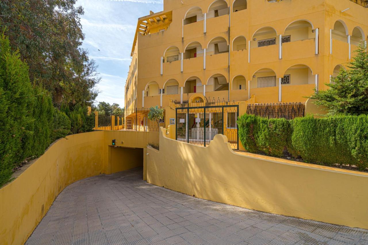 Apartment Sandra By The Sea El Campello Bagian luar foto