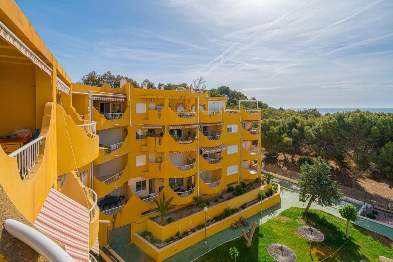 Apartment Sandra By The Sea El Campello Bagian luar foto